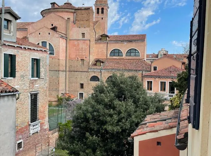 Гостевой дом Gabrielle's Венеция